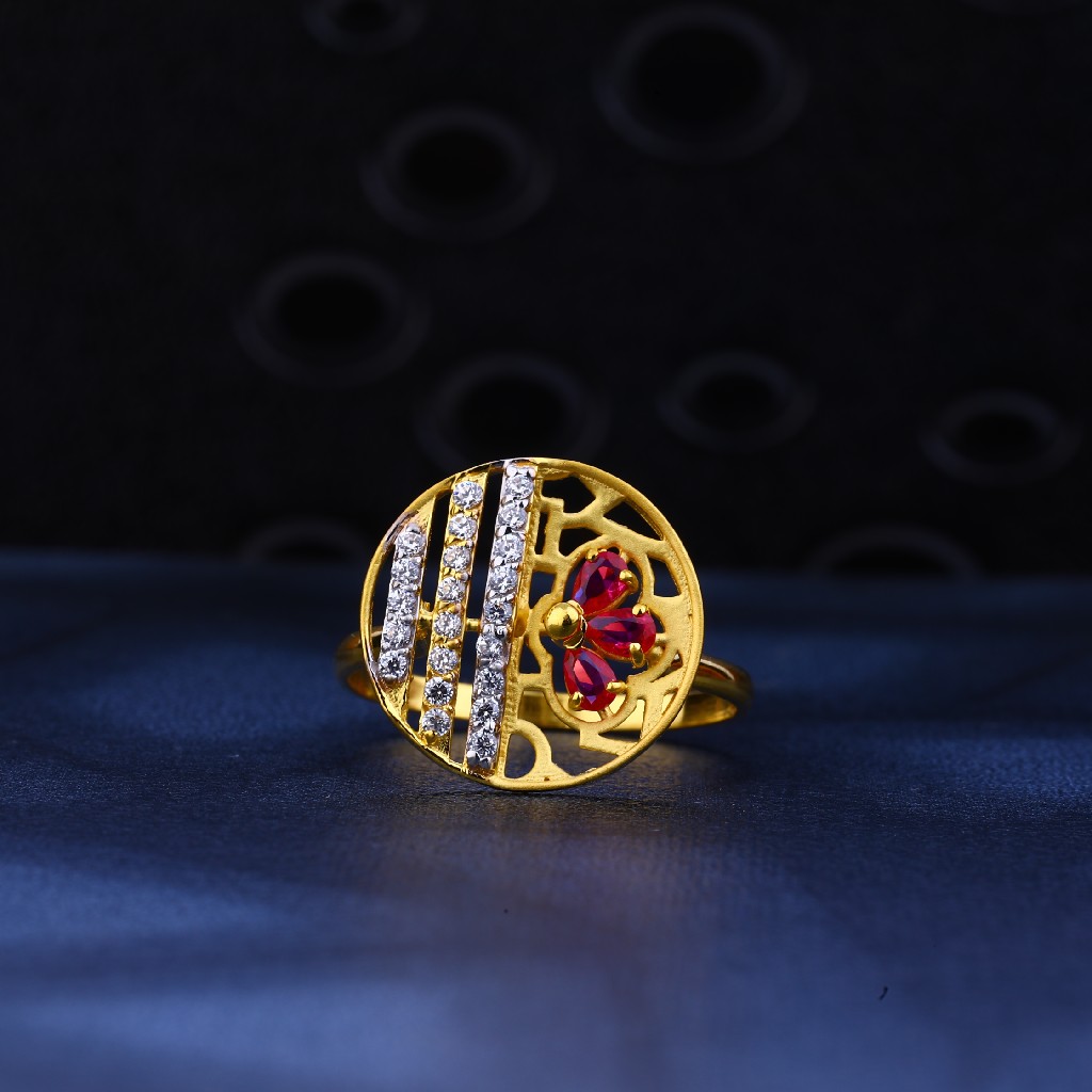 916 Gold Round Shape stylish Ring LR36