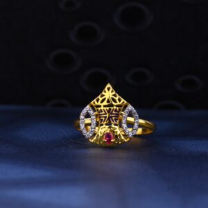 22kt Gold Designer Cz Ring LR38