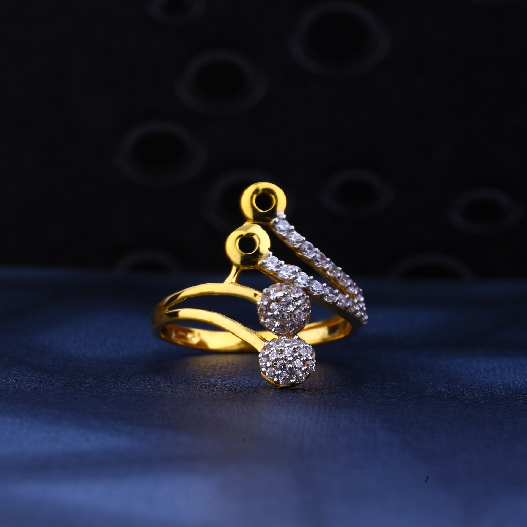 22ct Gold Cz Stylish Ring LR51