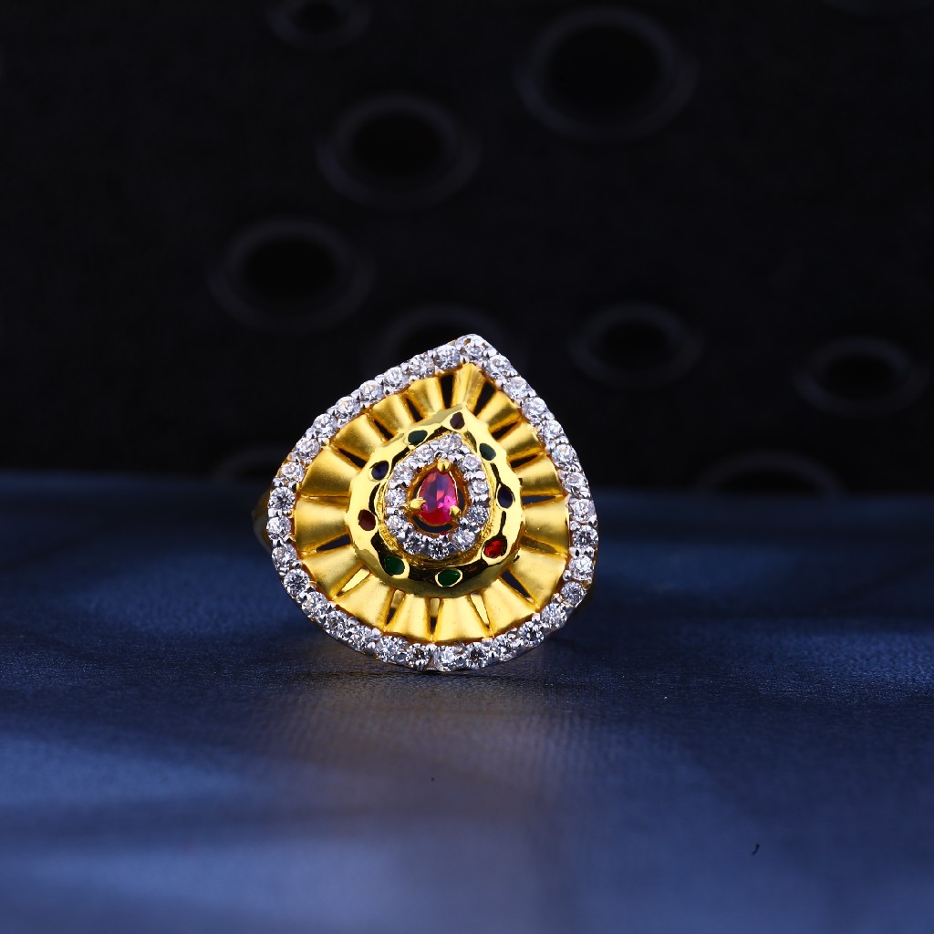 916 Gold Exclusive Hallmark Ring LR70