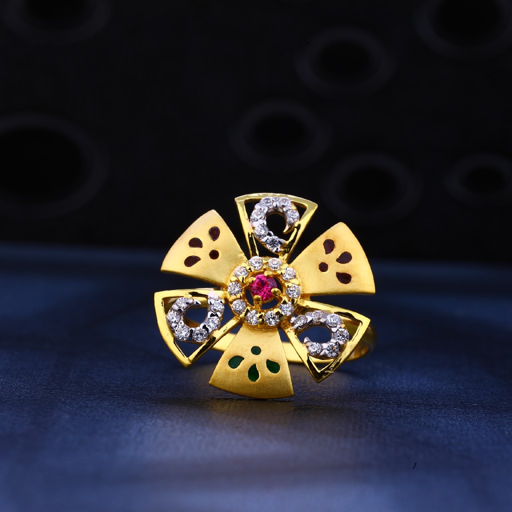22kt Gold Stylish Ring LR102