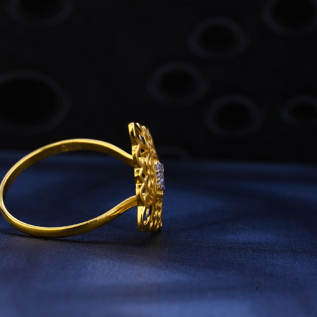 22kt Gold Ladies Hallmark Ring LR114 - Image 3