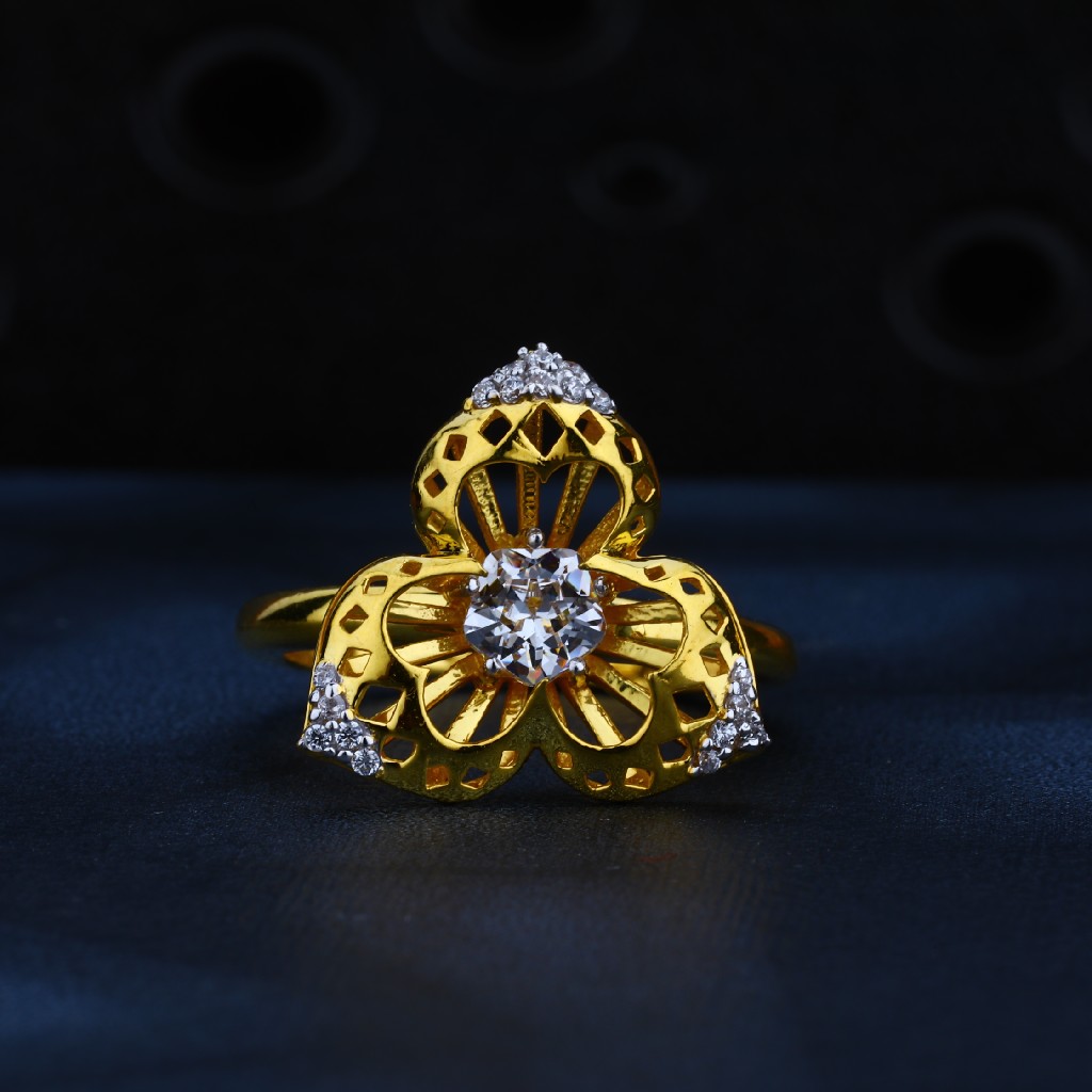 22kt Gold Exclusive Designer Ring LR09