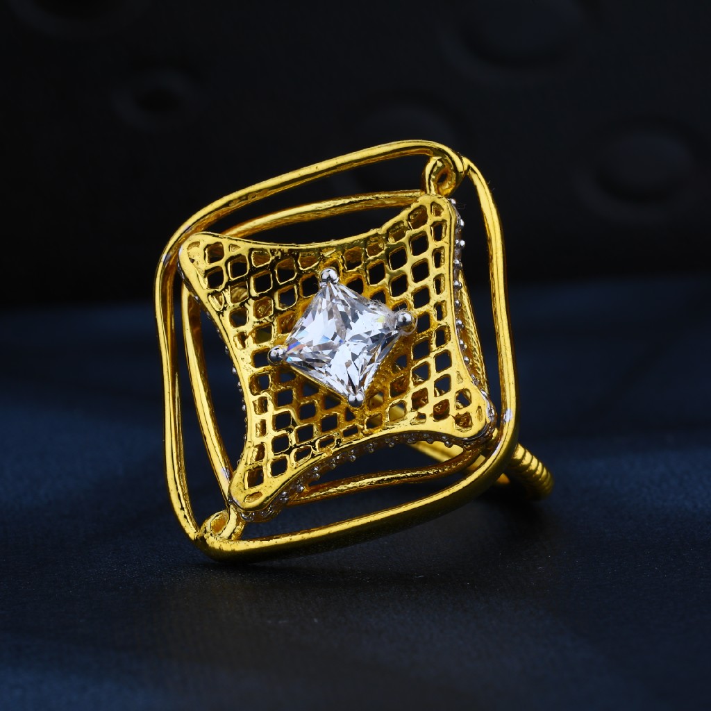 916 Gold Crft Designer Ring LR12