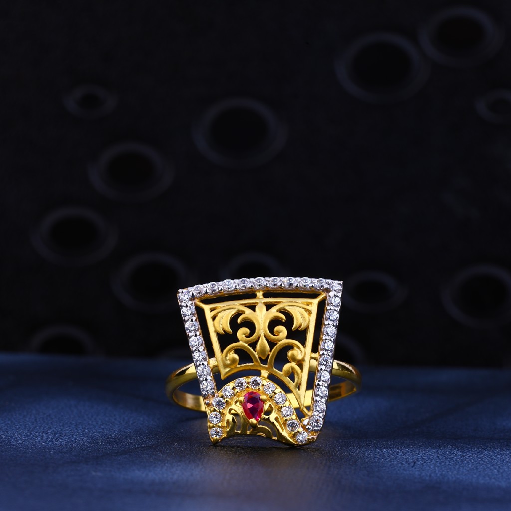 916 Gold Exclusive Designer Ring LR13