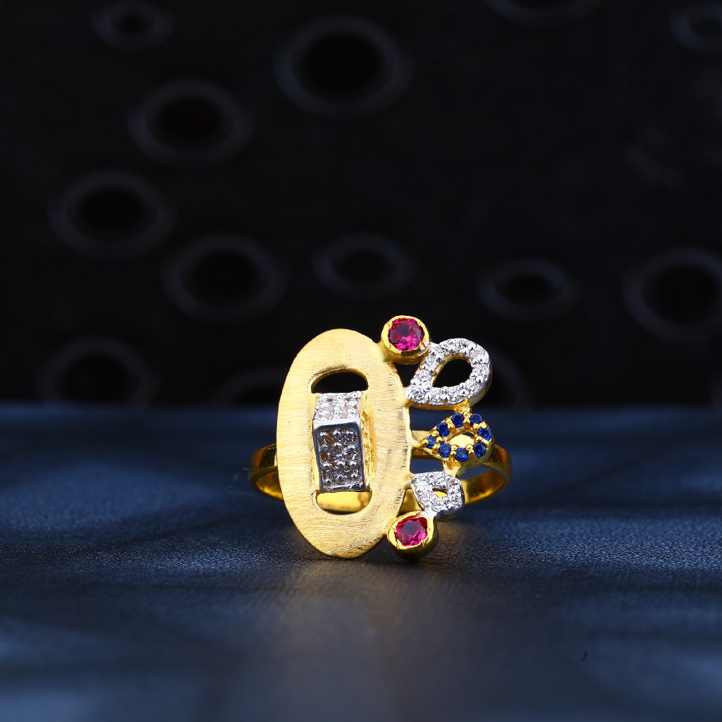 22kt Gold Exclusive Stylish Ring LR141
