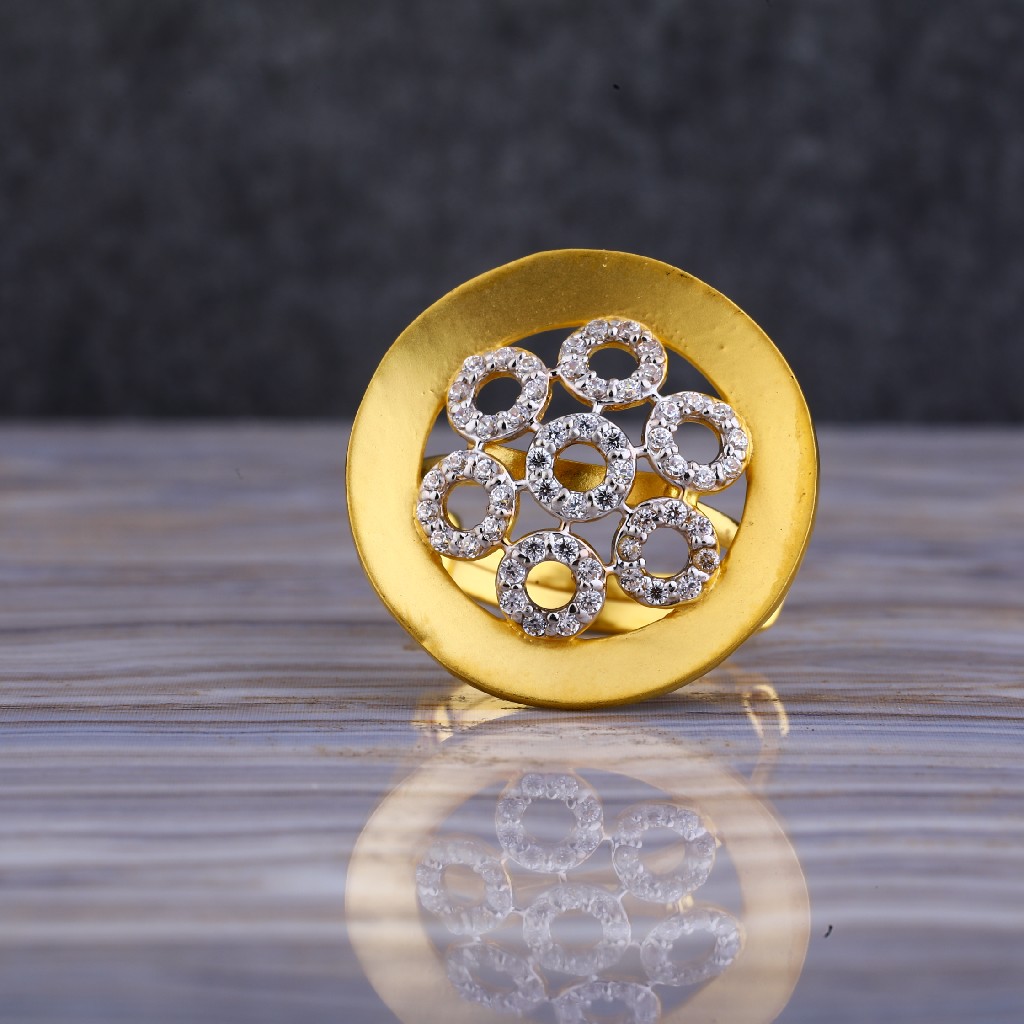 916 Gold Exclusive Hallmark Ring LLR138