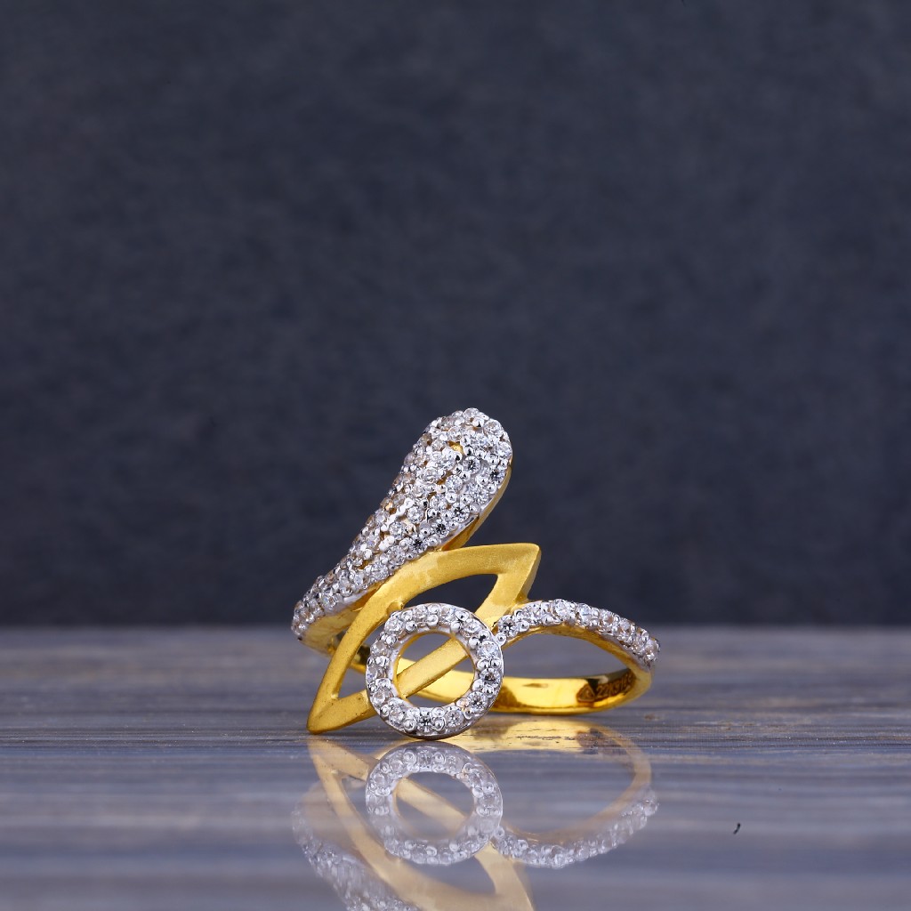22kt Gold Exclusive Ring LLR56