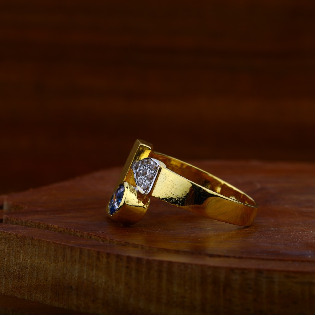 22kt Gold Antique Ring LAR33 - Image 3