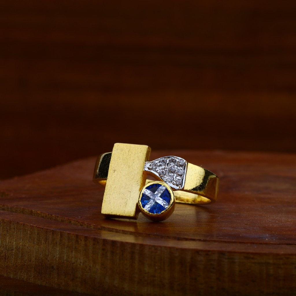 22kt Gold Antique Ring LAR33 - Image 2