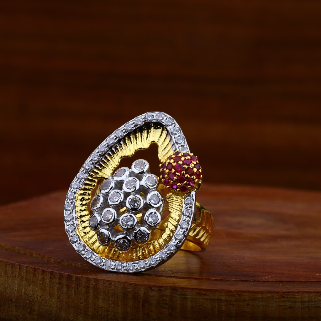 22kt Gold Hallmark Antique Ring LAR54