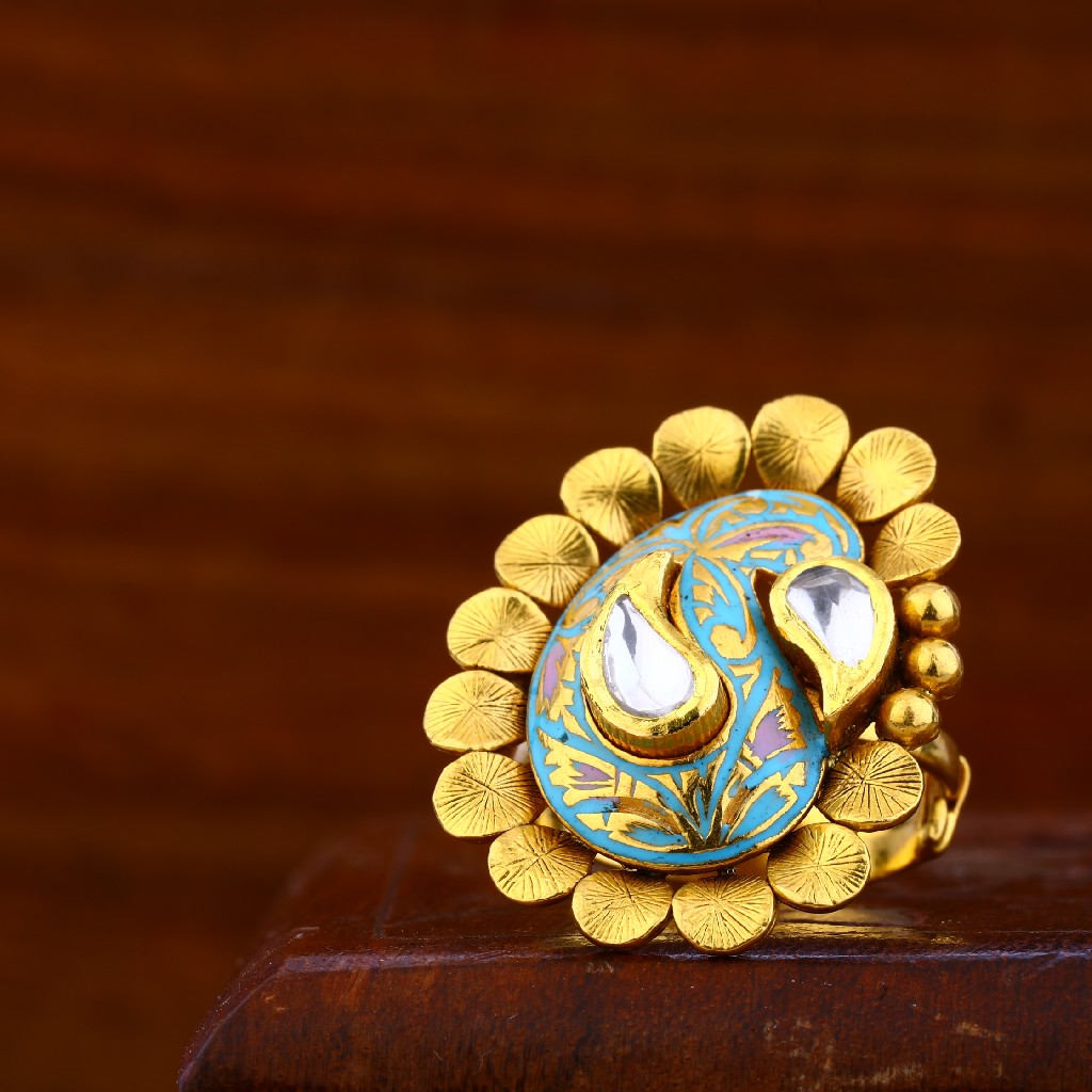 22kt Gold Antique Ring LAR34