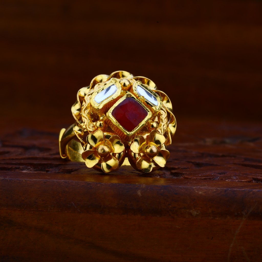 916 Gold Antique Ring LAR60