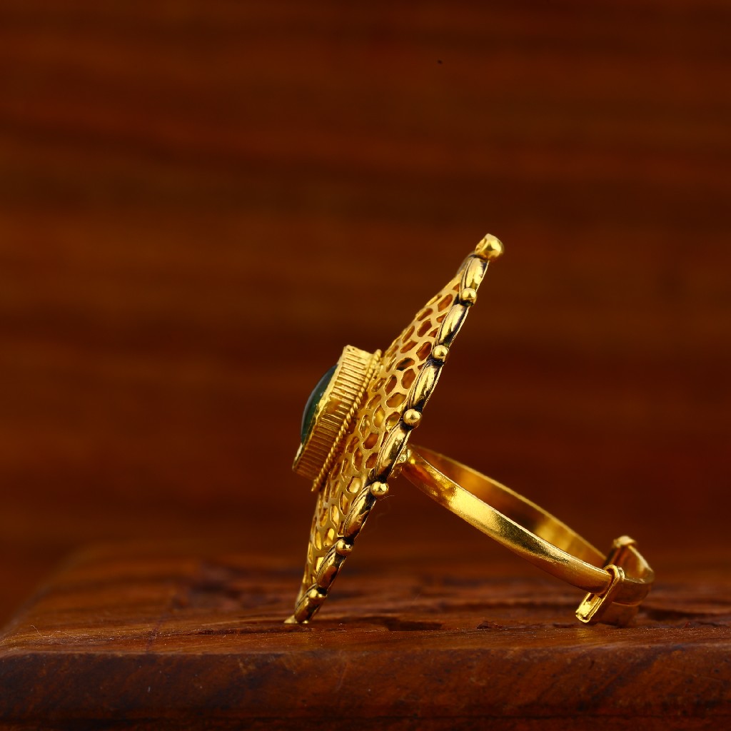 22kt Gold Antique Ring LAR73 - Image 5