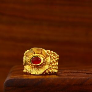 916 Hallmark Antique Ring LAR85