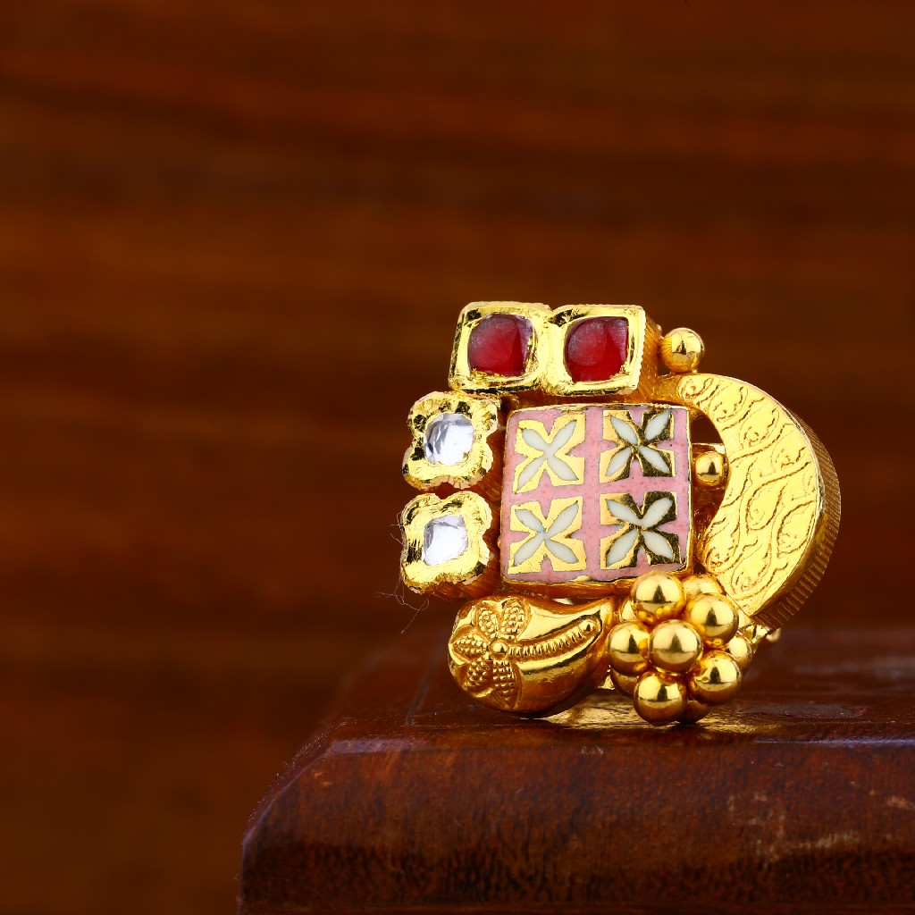 22kt Gold Gold designer Antique Ring LAR48