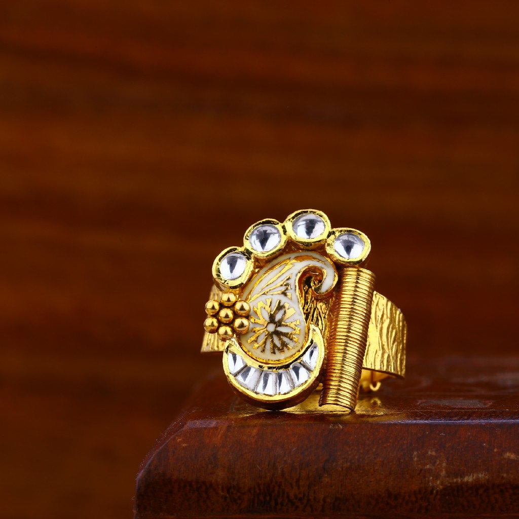 916 Gold Antique Ring LAR49