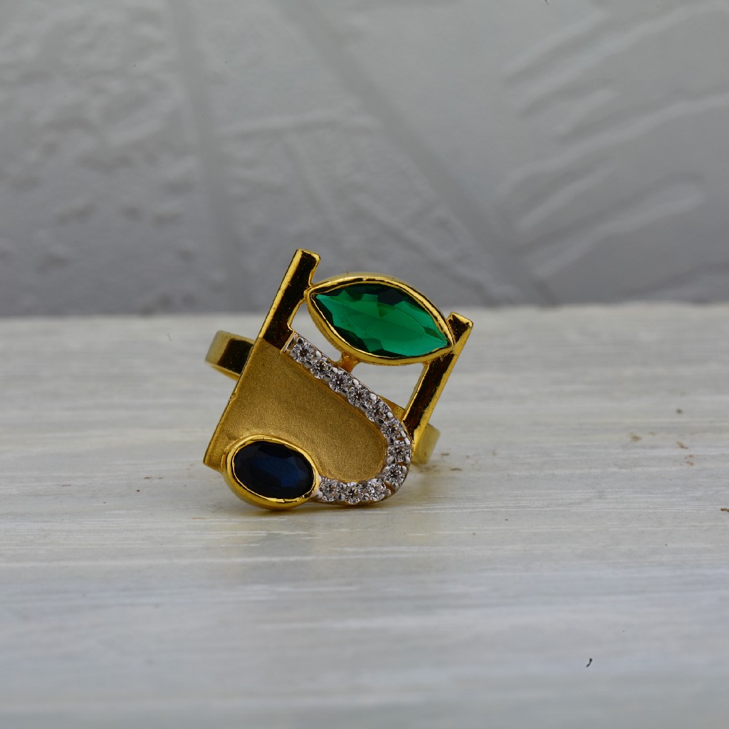 18kt Ring Of Italian Jewellery LIR04