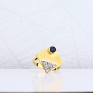 18kt Gold Italian Ring LIR19