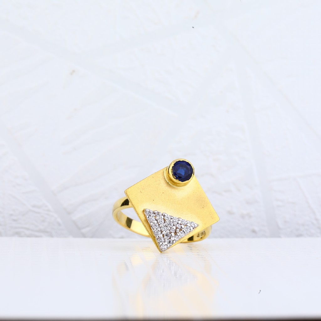 18kt Gold Italian Ring LIR19