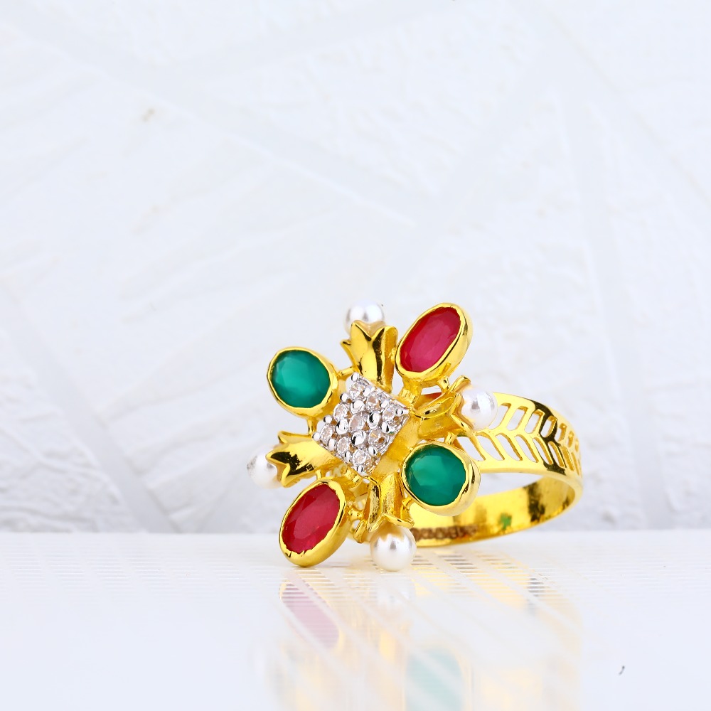 750 Gold ladies ring LIR27