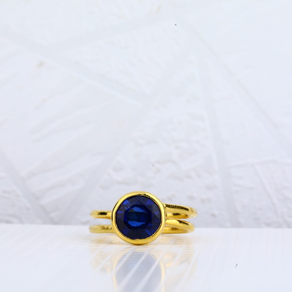 18kt Gold Italian Hallmark ring LIR37