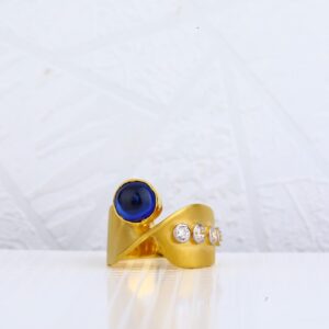 18kt gold ladies italian ring lir41