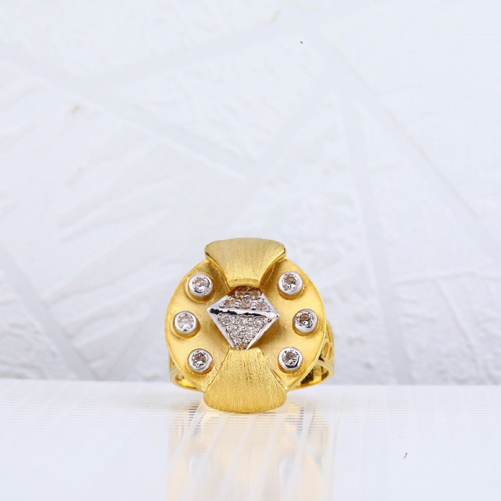 750 Italian Gold Ring LIR43