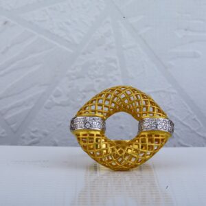 18ct Gold Hallmark Italian Ring LIR59