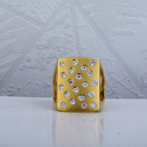 22kt italian ladies ring ilr09