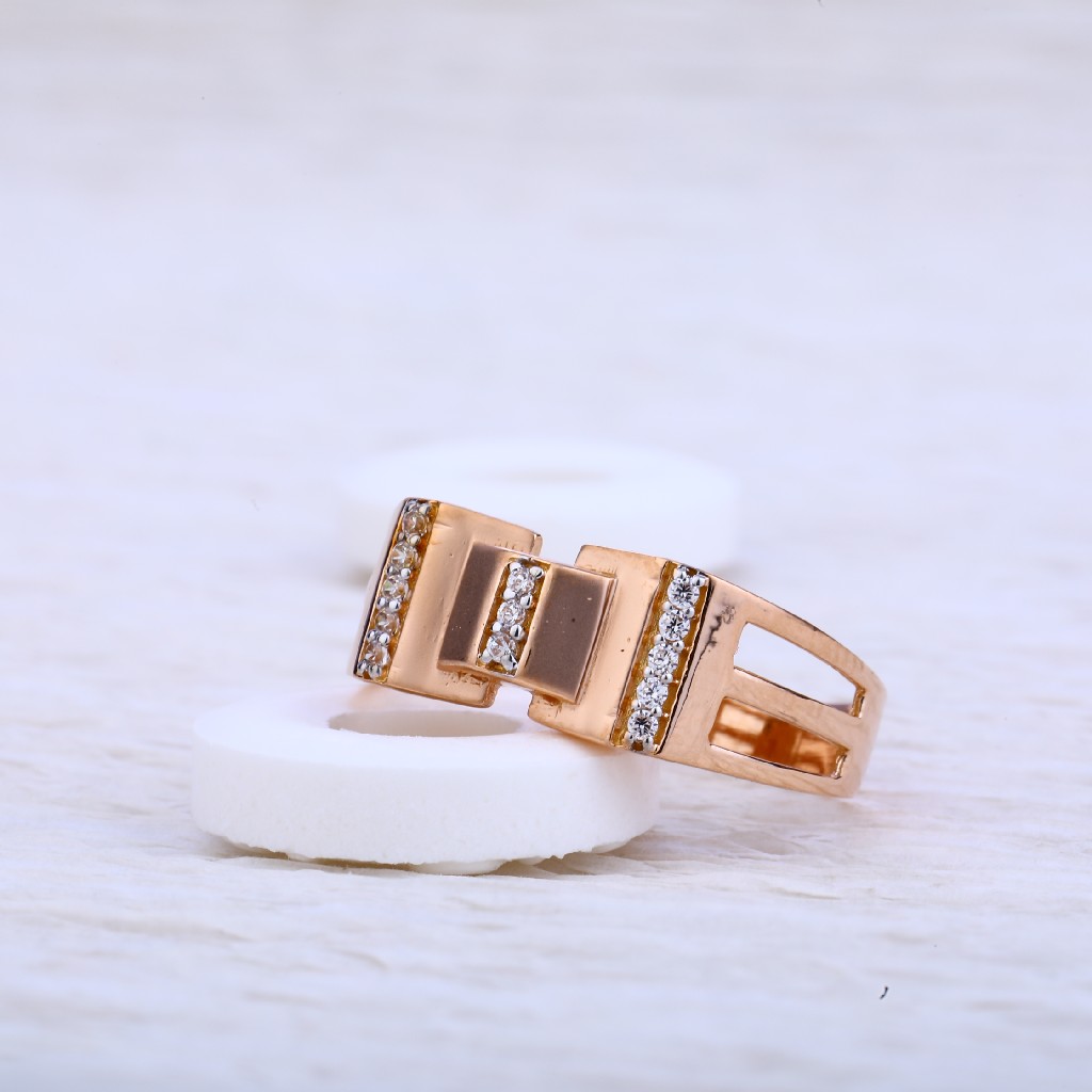 750 Rose Gold Hallmark Ring RMR33