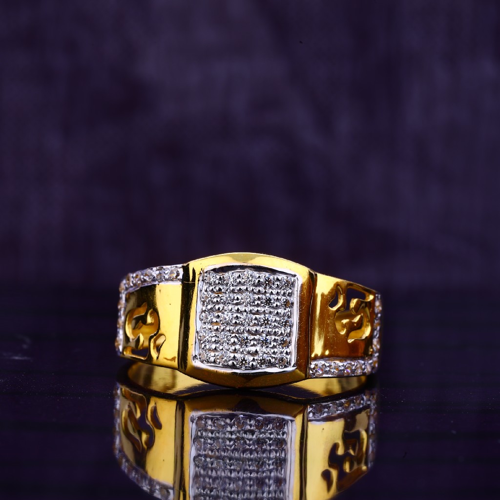 916 hallmark cz ring mgr85