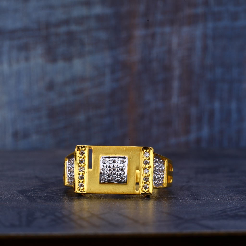 916 Cubic zirconia Gold Ring MR466