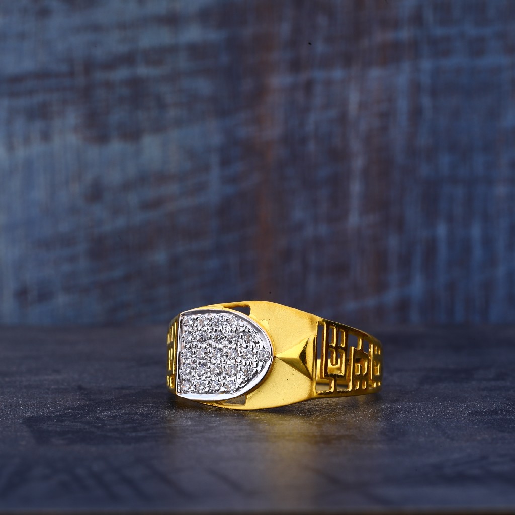 916 Gold Cz Ring MR484 - Image 2