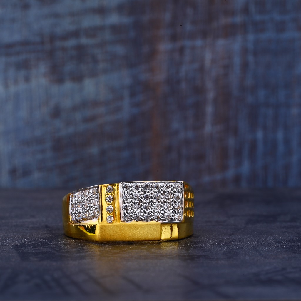 916 Gold Cz Ring MR485
