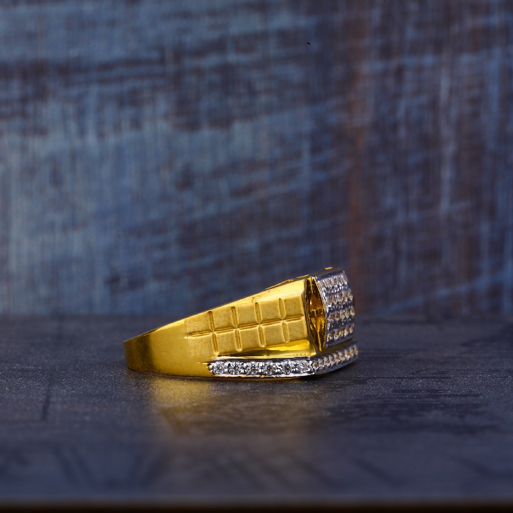 916 Gold cz Ring MR506