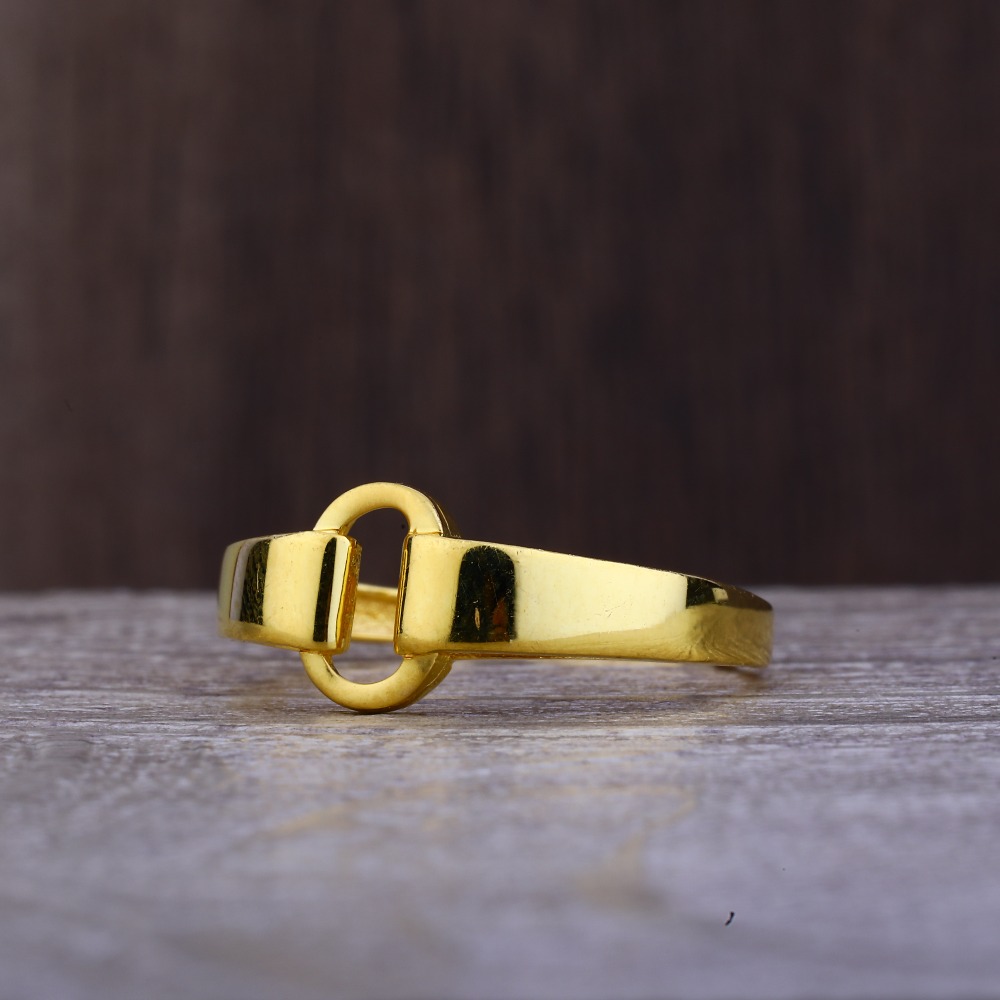 Ladies 22K Gold Round Design Ring -LPR69