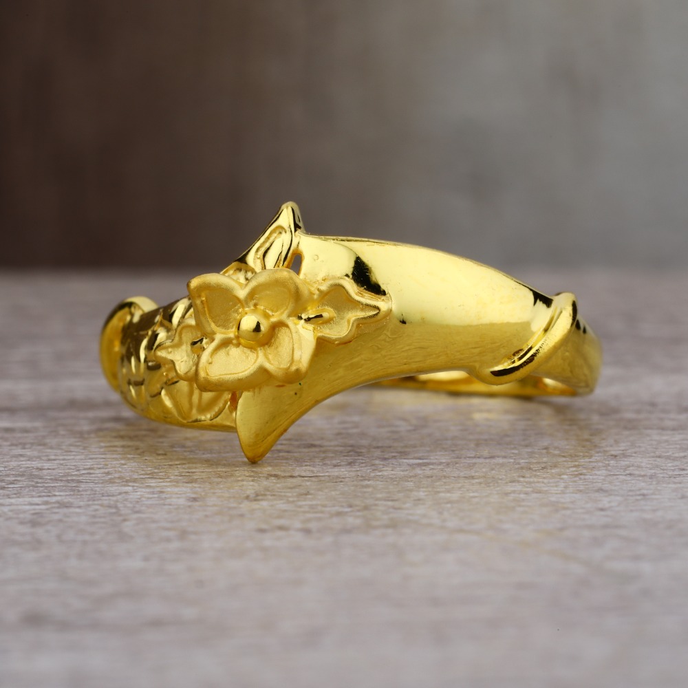 Ladies 22K Gold Fancy Ring -LPR66
