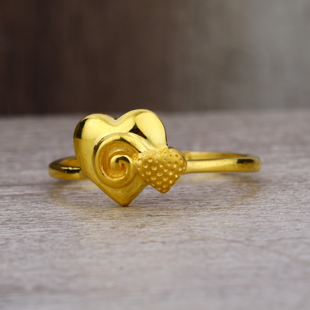 Ladies 22K Gold Designer Heart Shaped Ring -LPR52