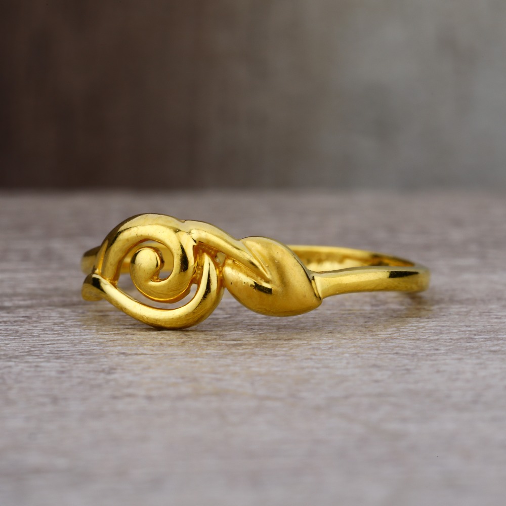Ladies 22K Gold New Designer Pattern Ring -LPR30