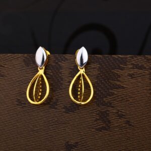 Ladies 22K Gold Fancy Designer Earring -LPE198