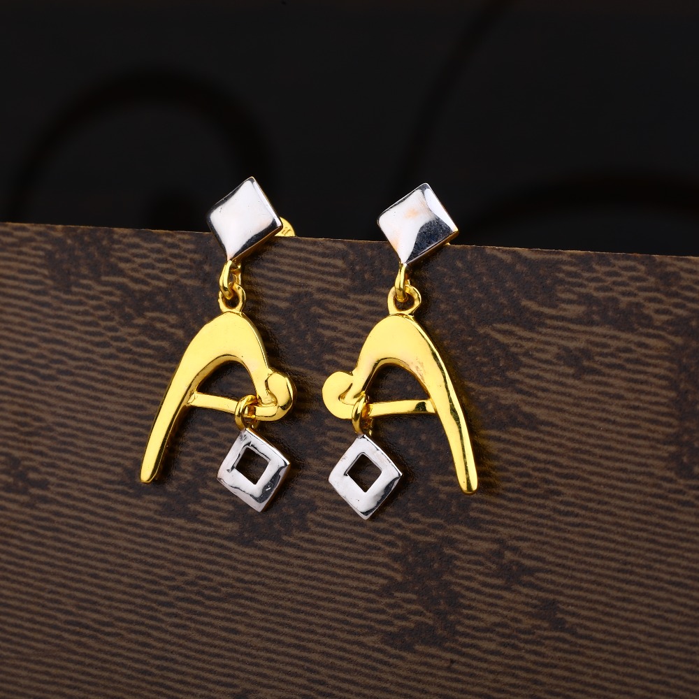 Ladies 22K Gold Casting Delicate Plain Earring -LPE186
