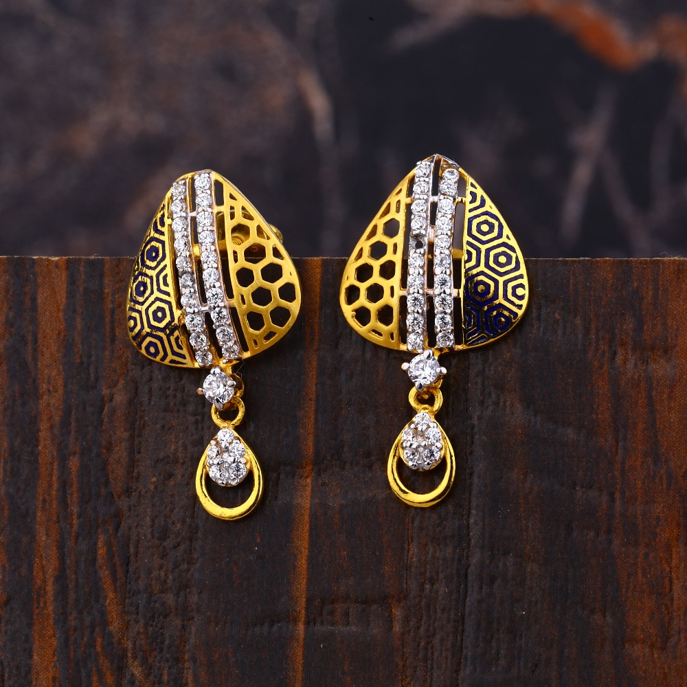 Ladies 22K Gold Fancy Earring -LFE215