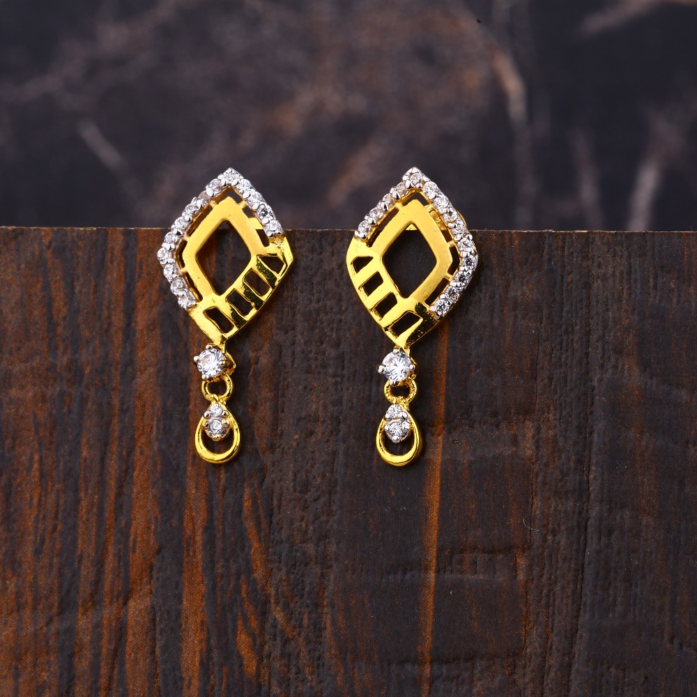 Ladies 22K Gold Fancy Designer Earring -LFE209