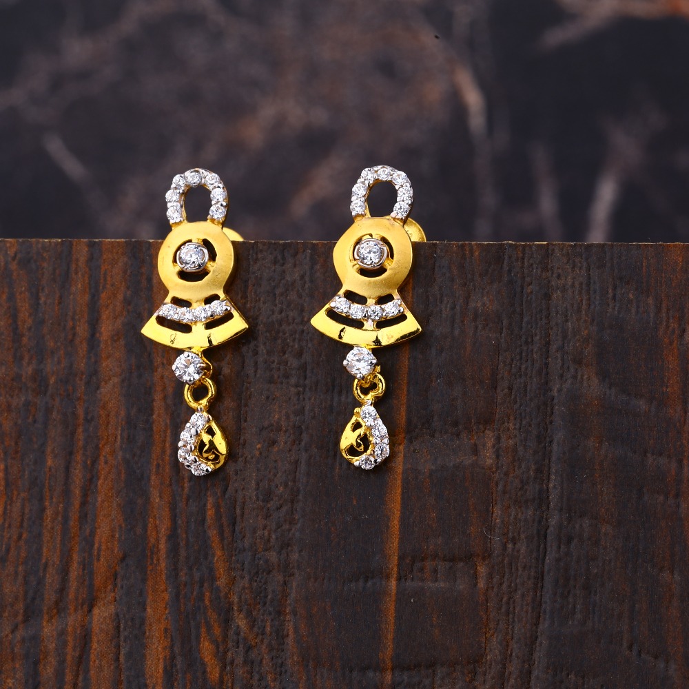 Ladies 916 Gold Casting Fancy Earrings -LFE208