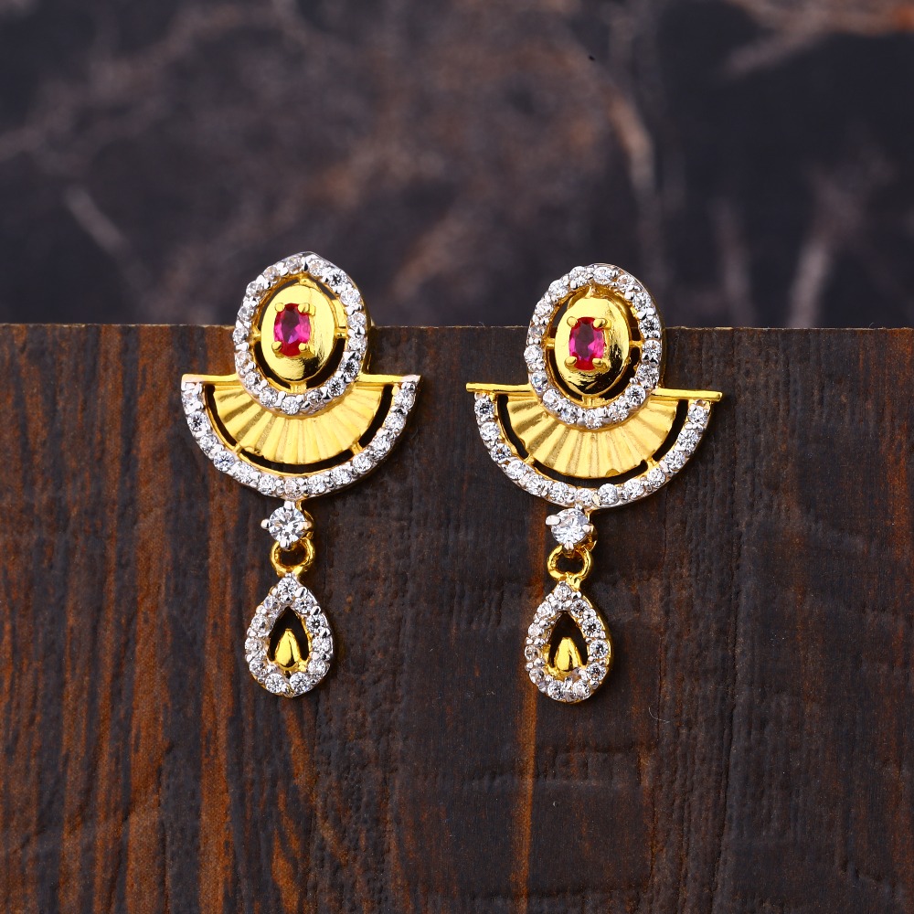 Ladies 916 Gold Casting Fancy Earrings -LFE207