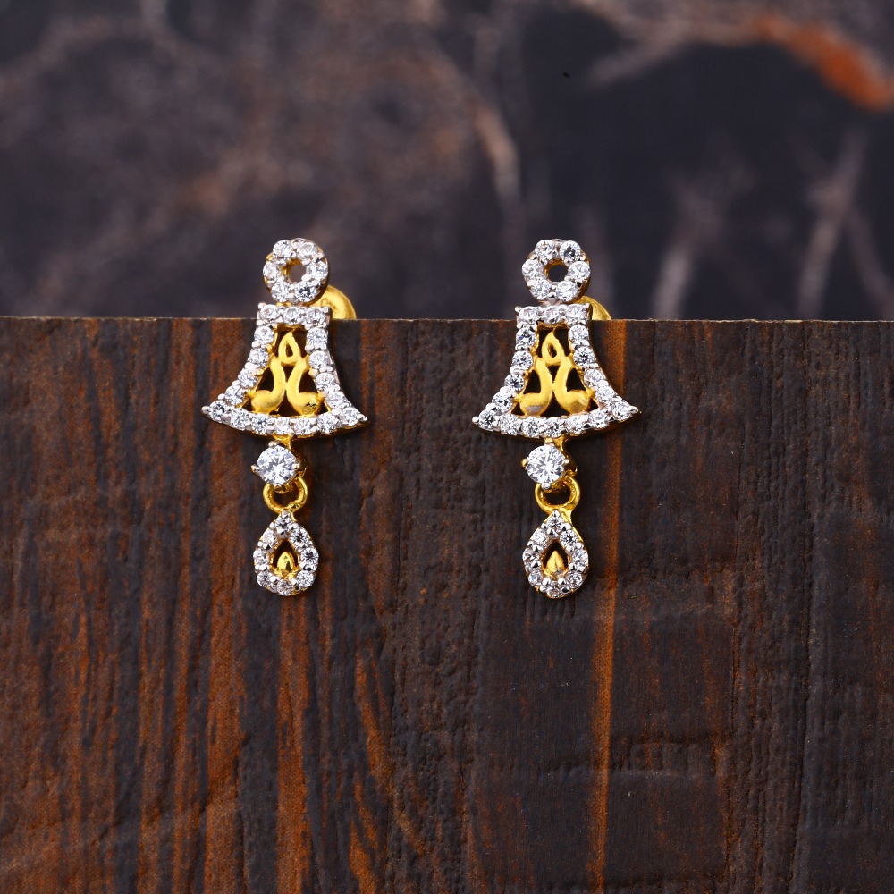 Ladies 916 Gold Casting Fancy Earrings -LFE196