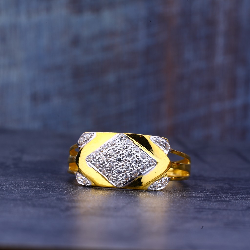 Mens Gold 916 Fancy Ring-MR412