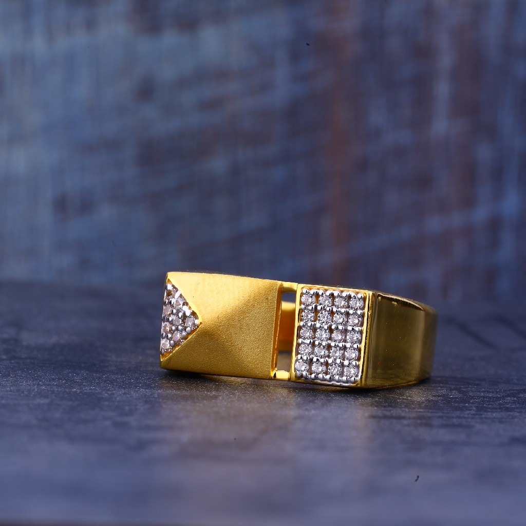 Mens 22K Gold Cz Diamond Ring-MR381
