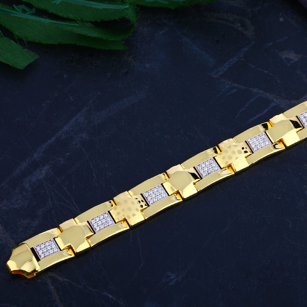 Mens Gold 916 Bracelet-MCB76